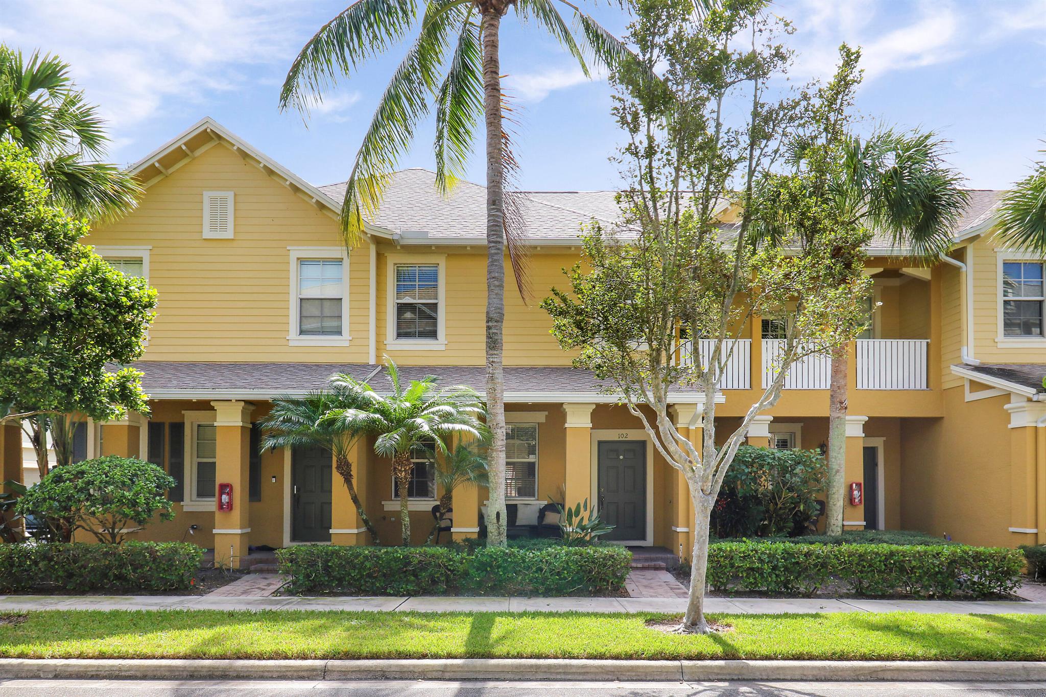 110 E Pigeon Plum Drive 102