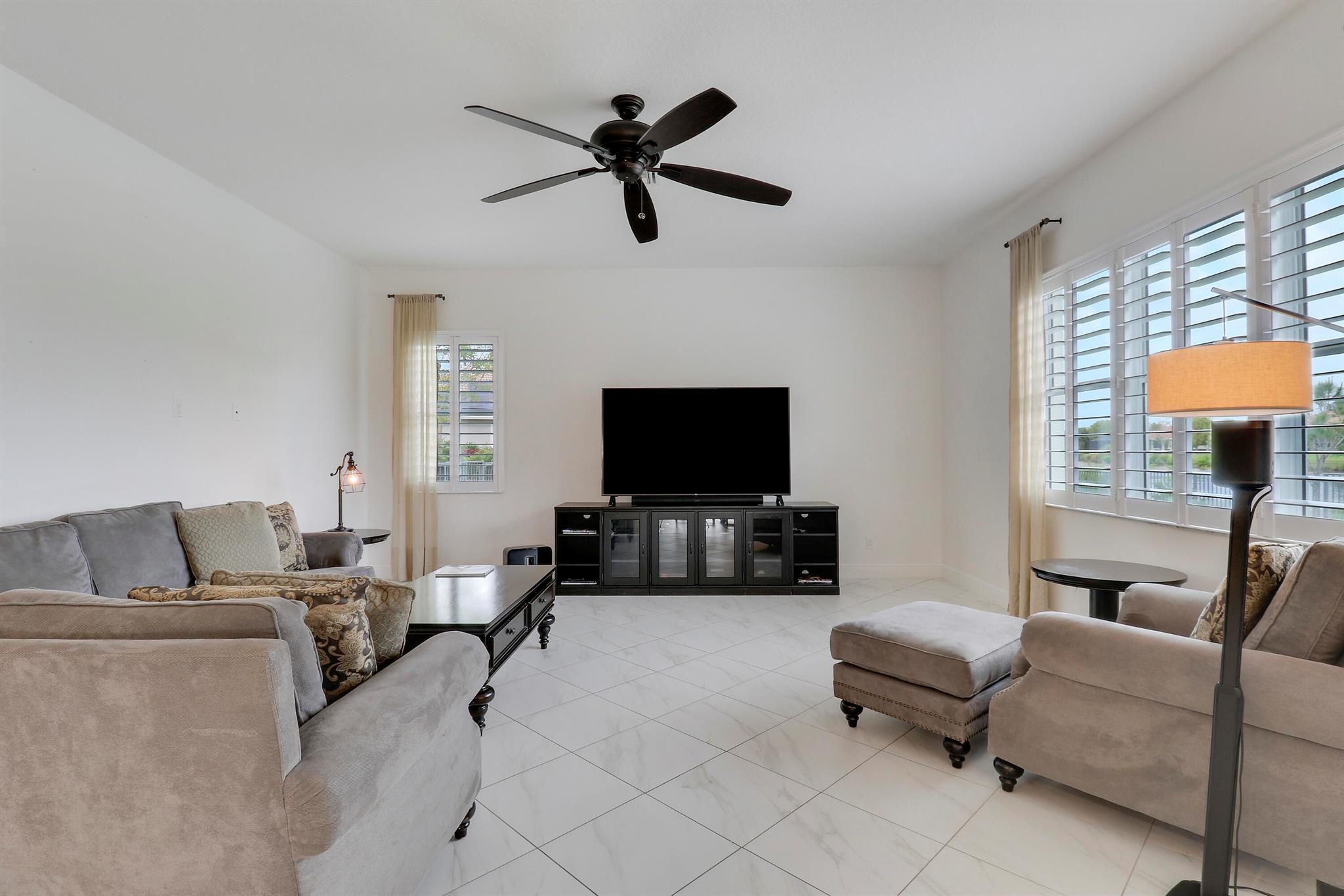 6798 SE Pierre Circle