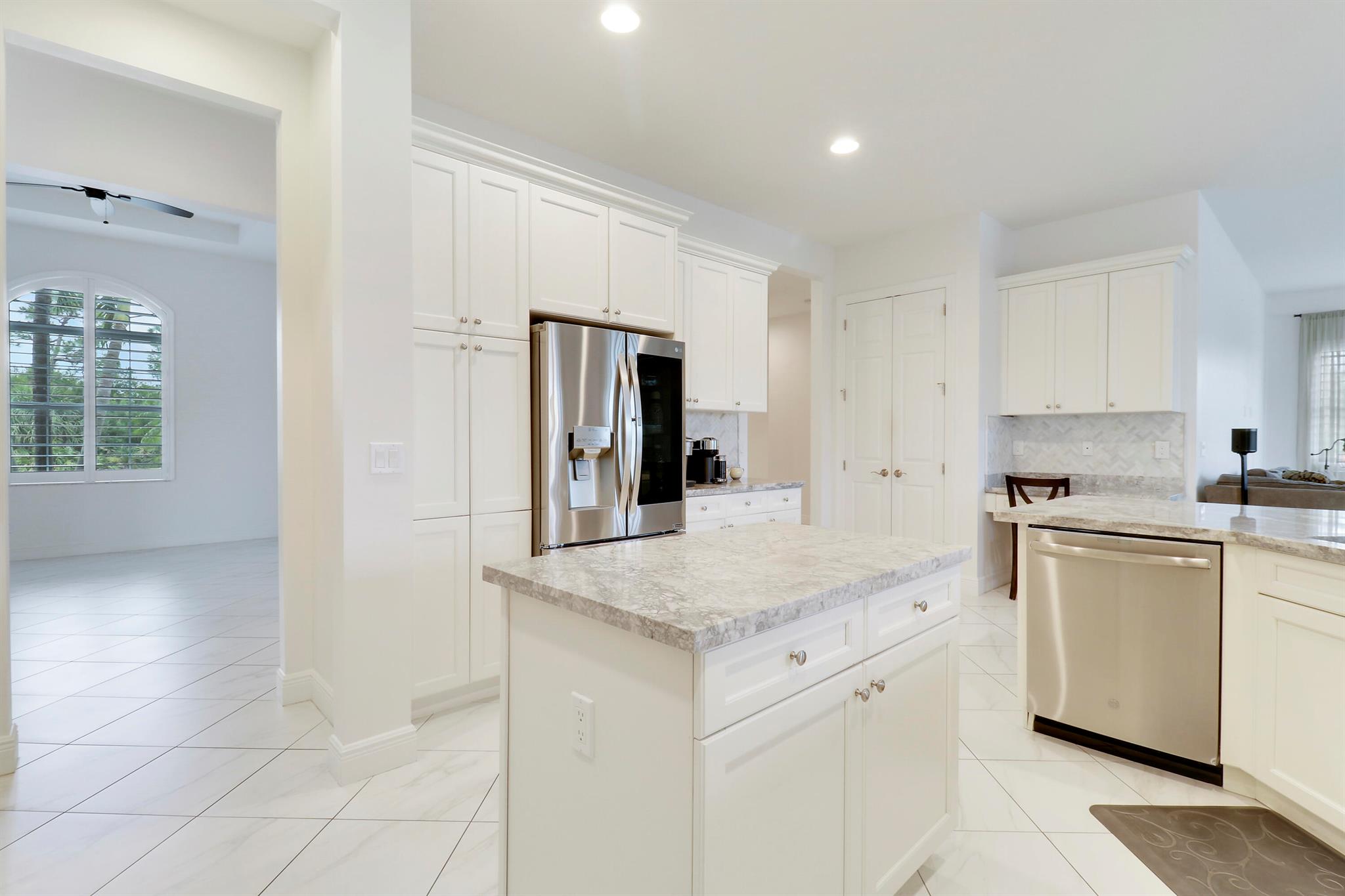 6798 SE Pierre Circle