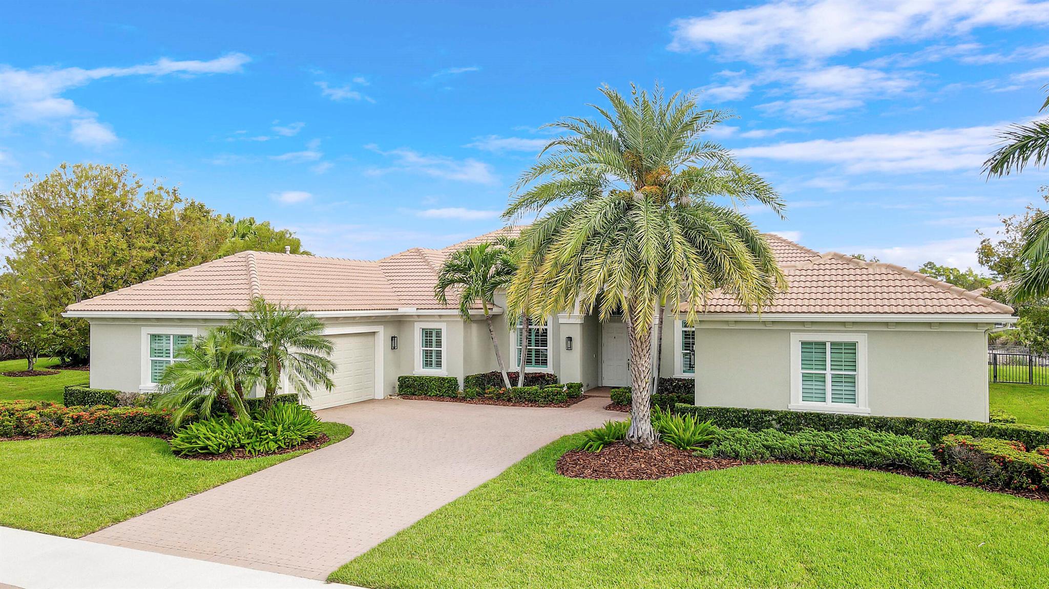 6798 SE Pierre Circle