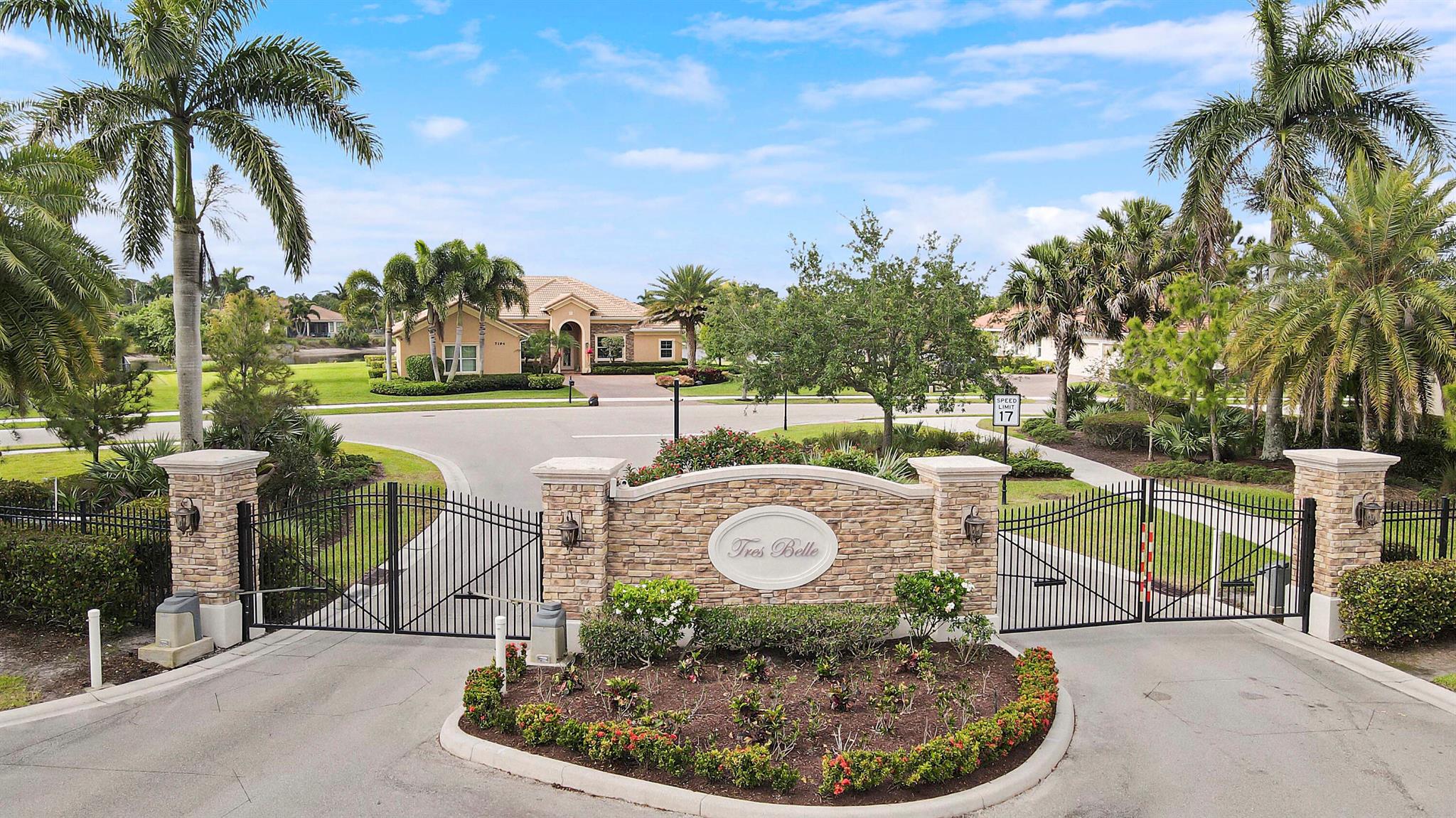 6798 SE Pierre Circle