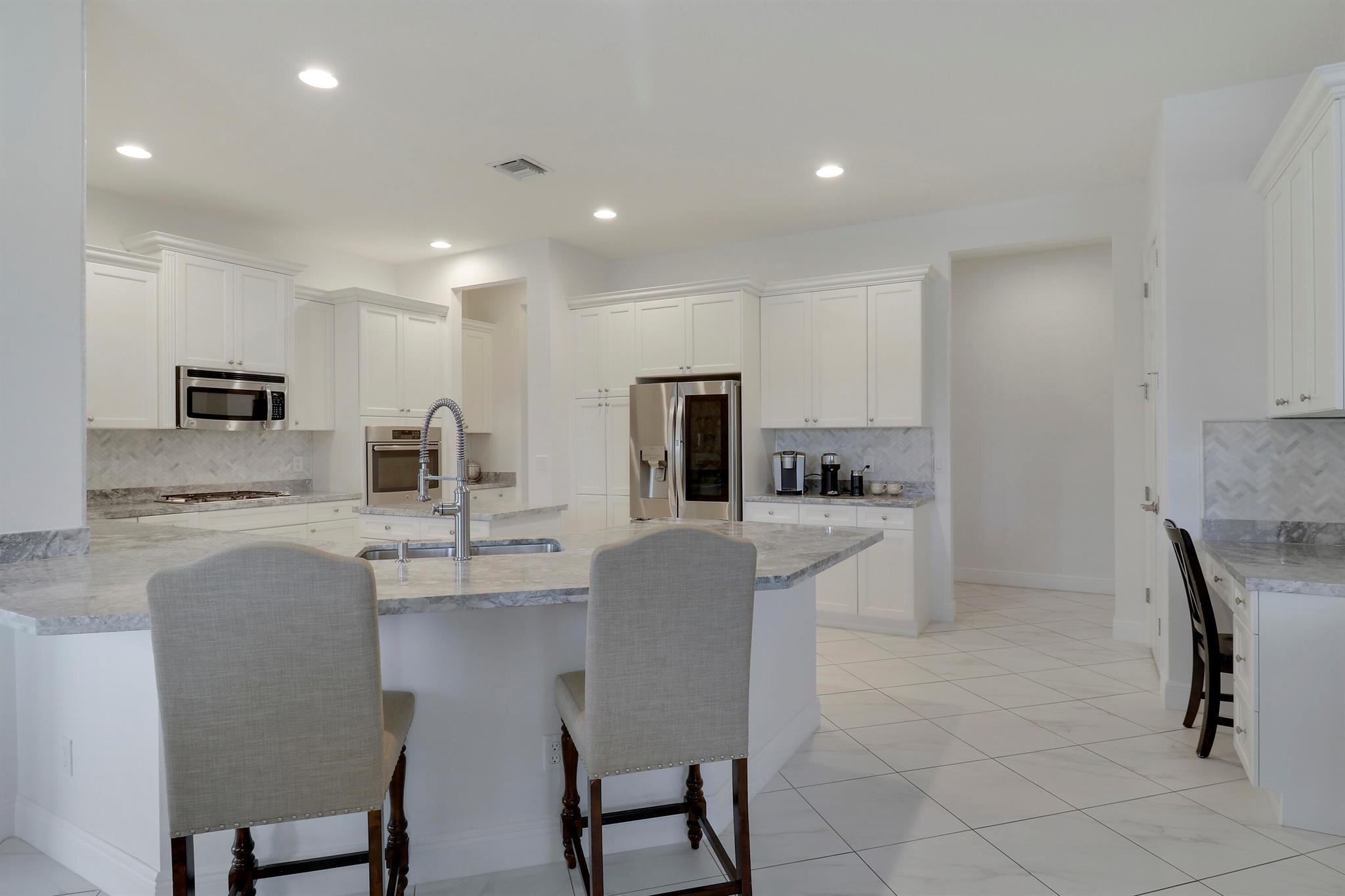 6798 SE Pierre Circle