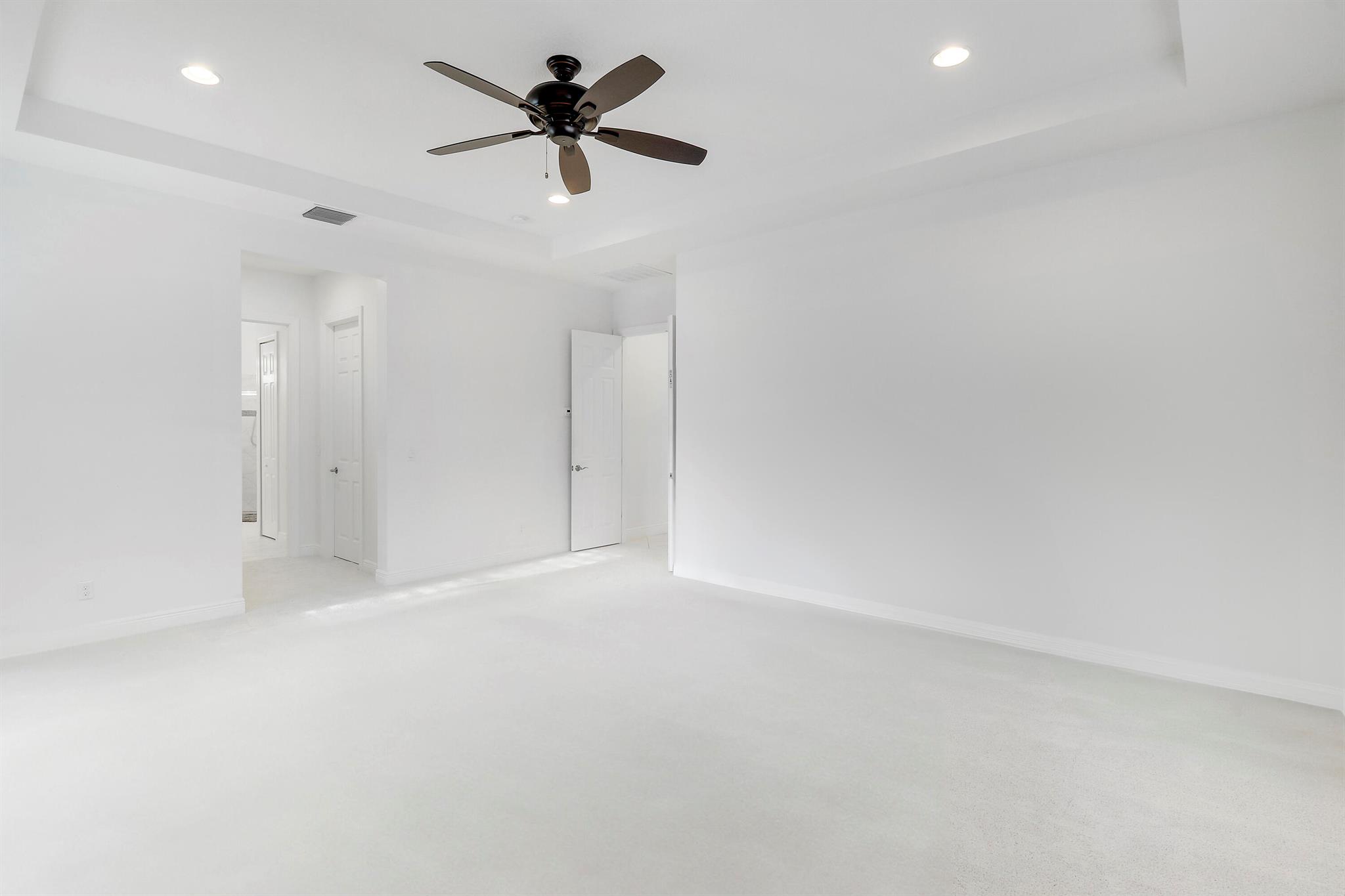 6798 SE Pierre Circle