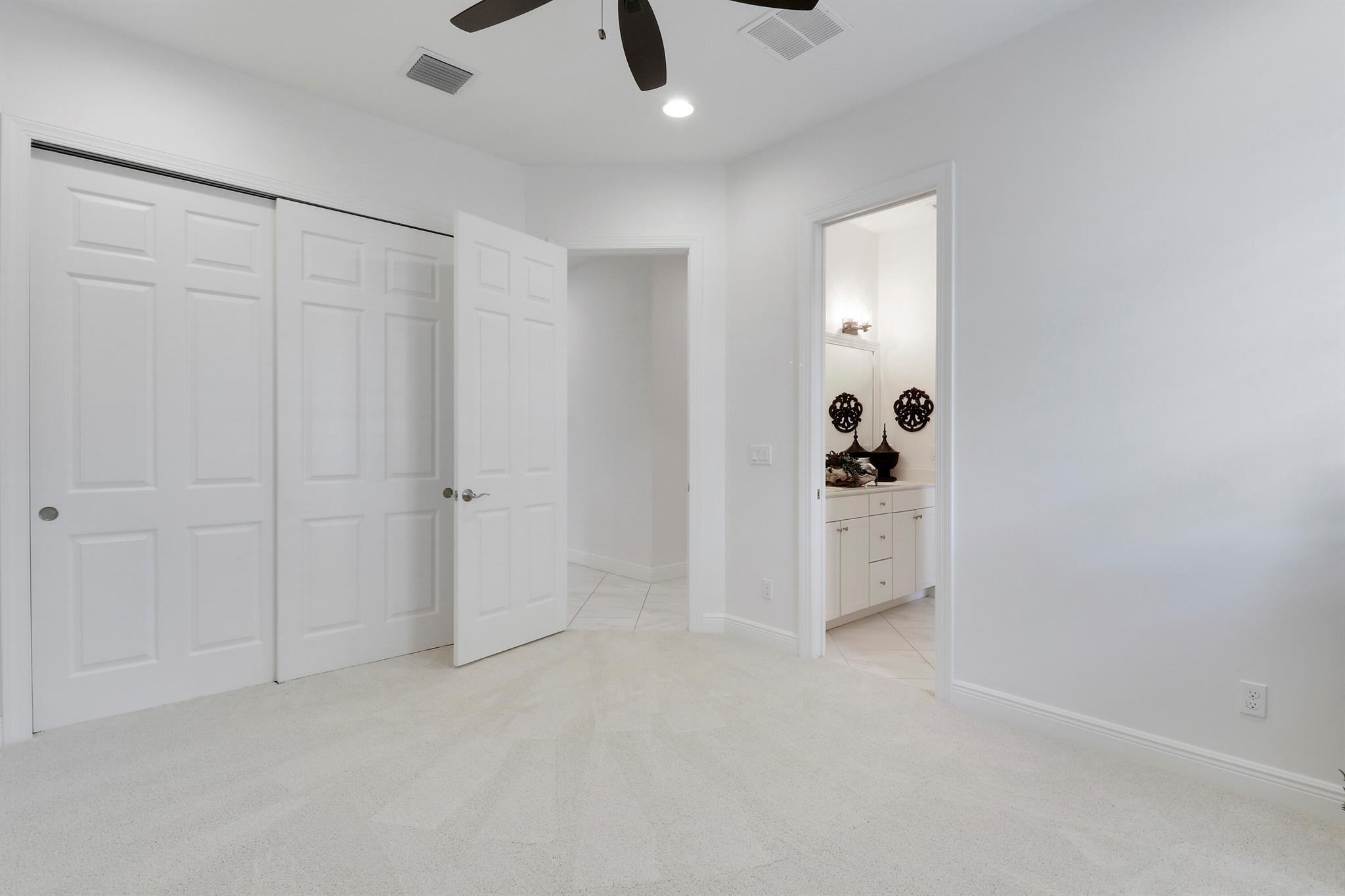 6798 SE Pierre Circle