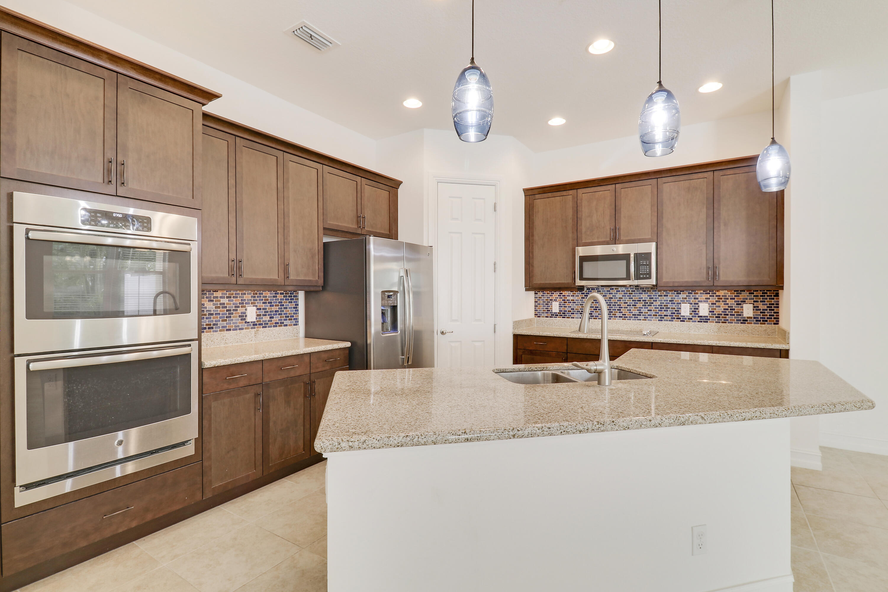 1848 Juno Landing Lane