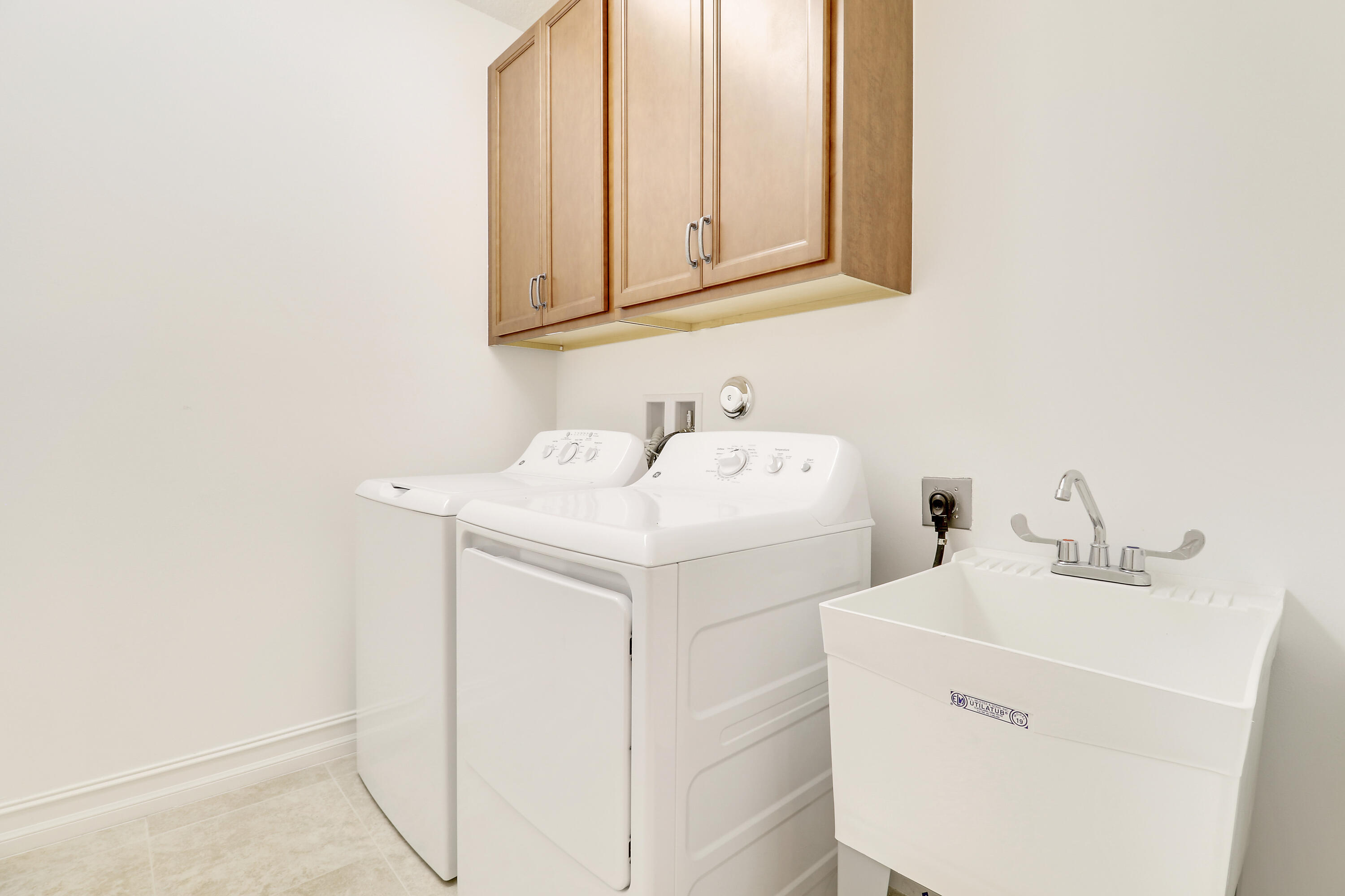 1848 Juno Landing Lane