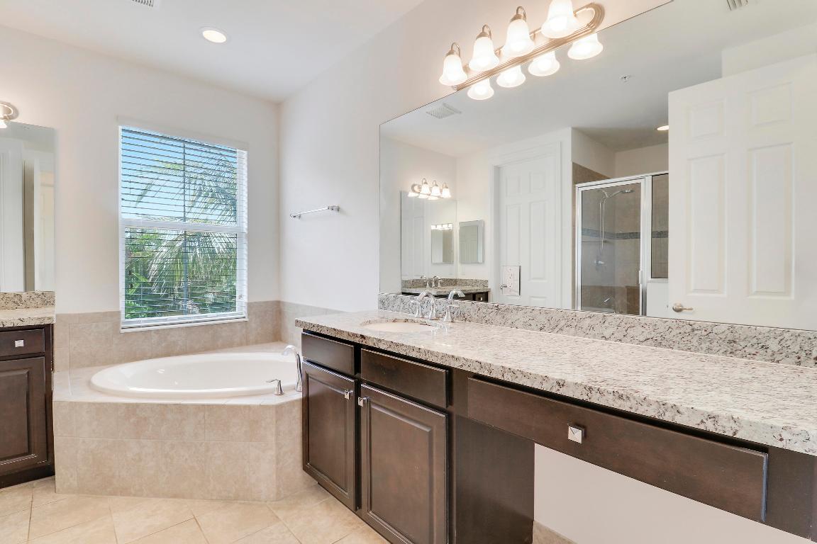 1848 Juno Landing Lane