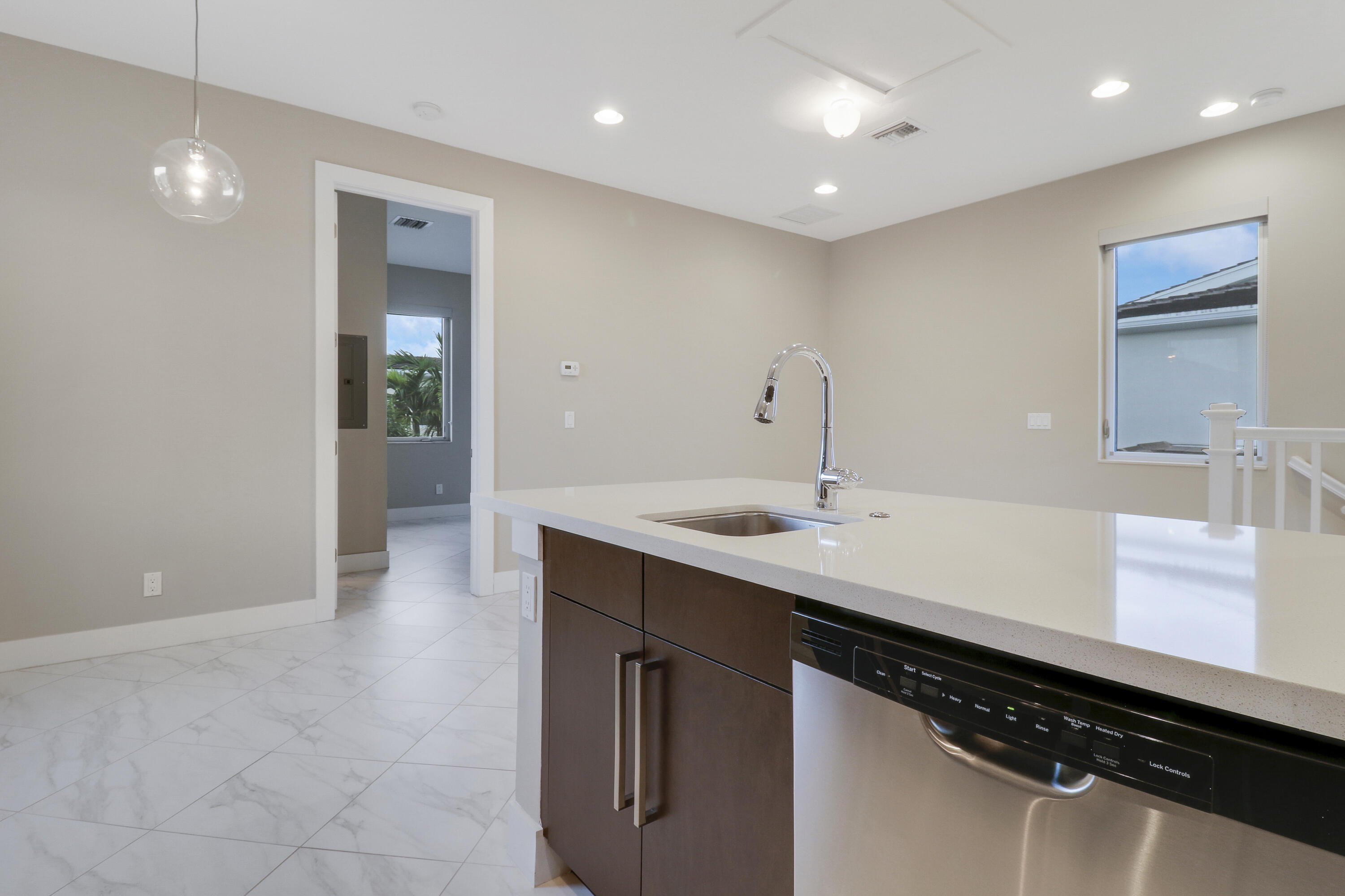 5029 Grandiflora Road