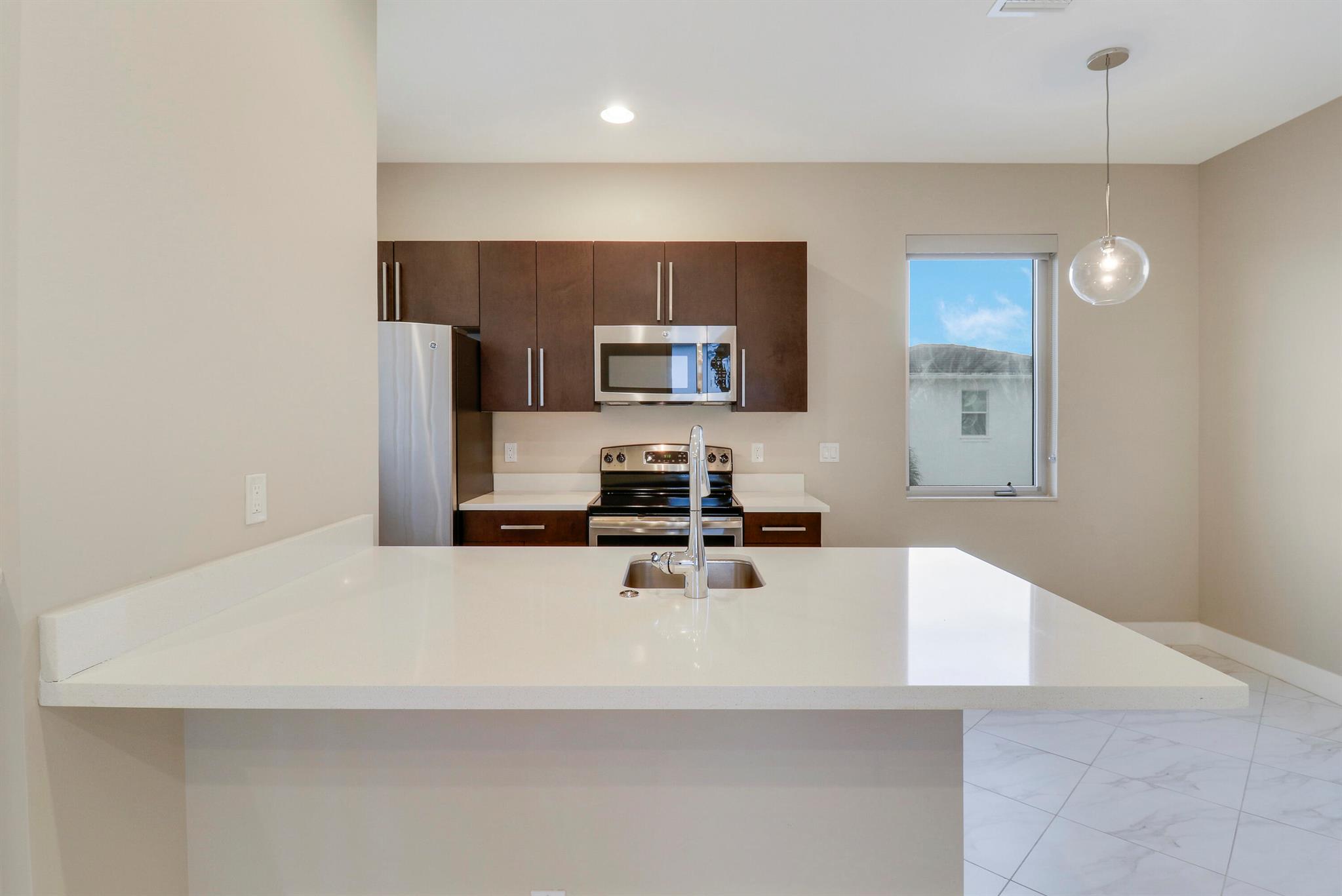 5029 Grandiflora Road