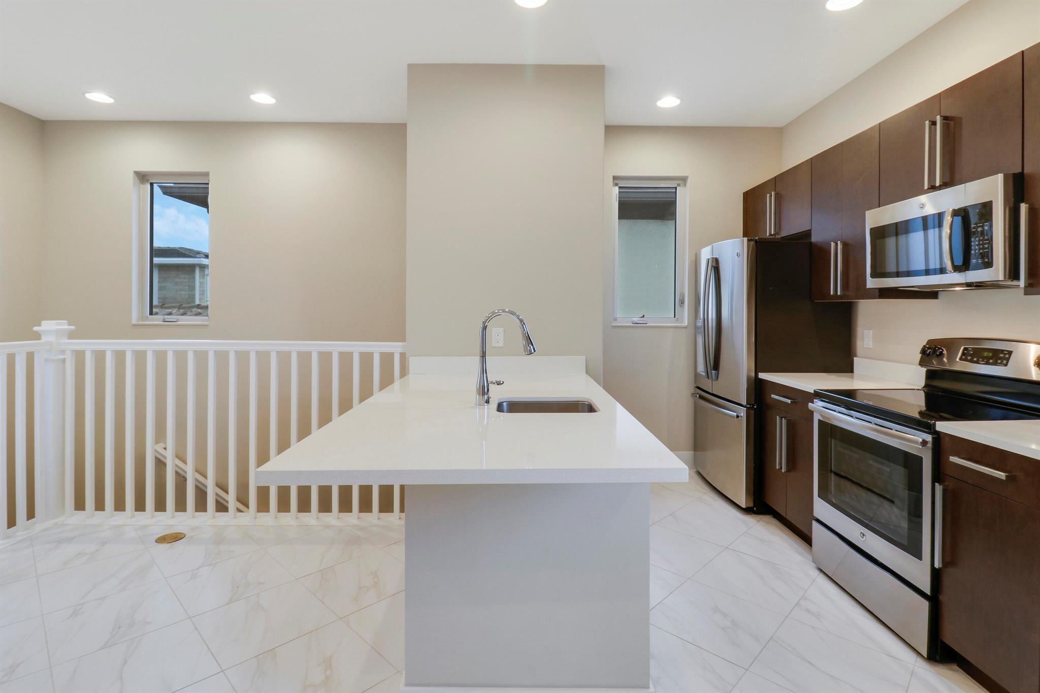 5029 Grandiflora Road