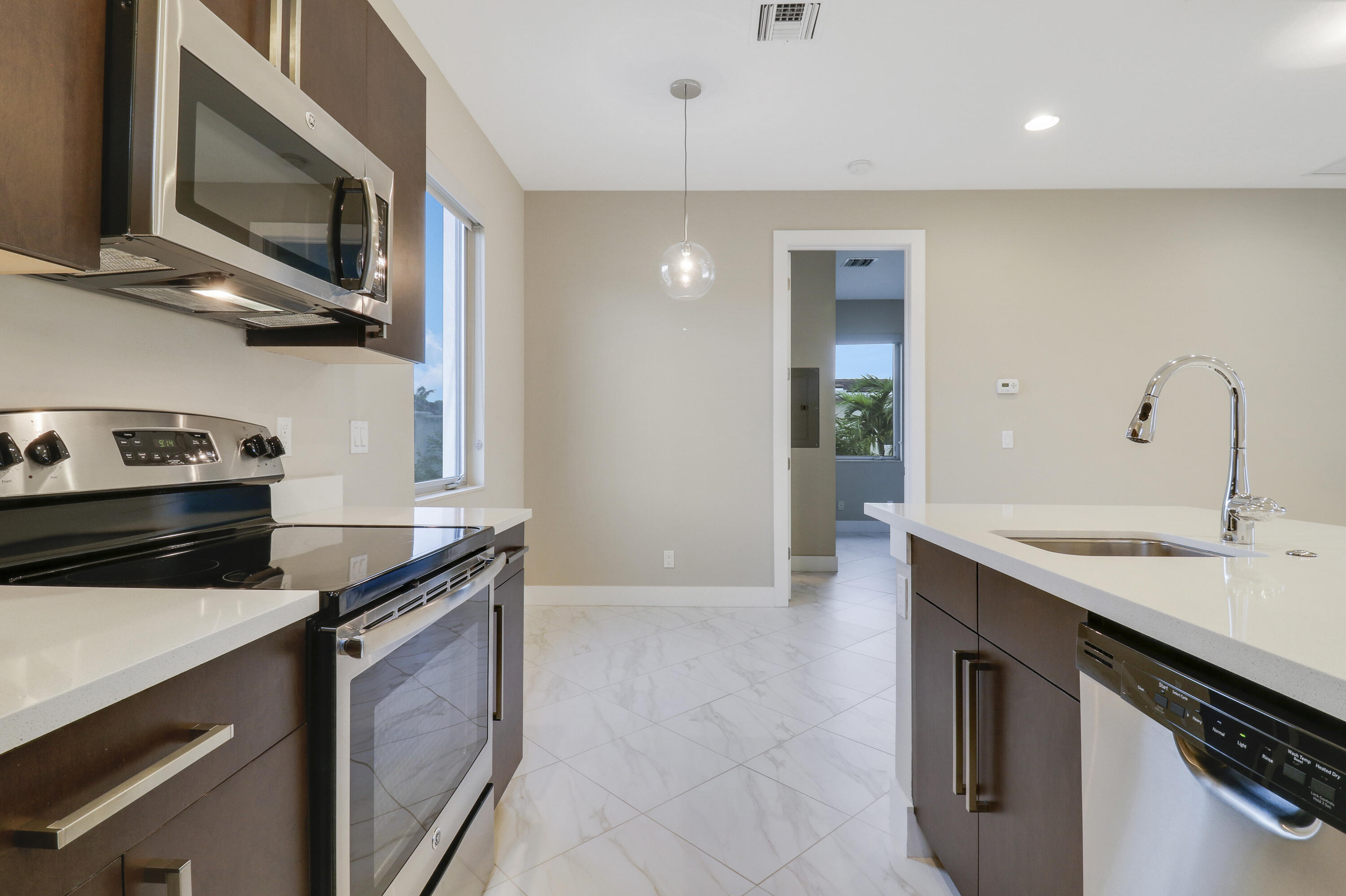 5029 Grandiflora Road