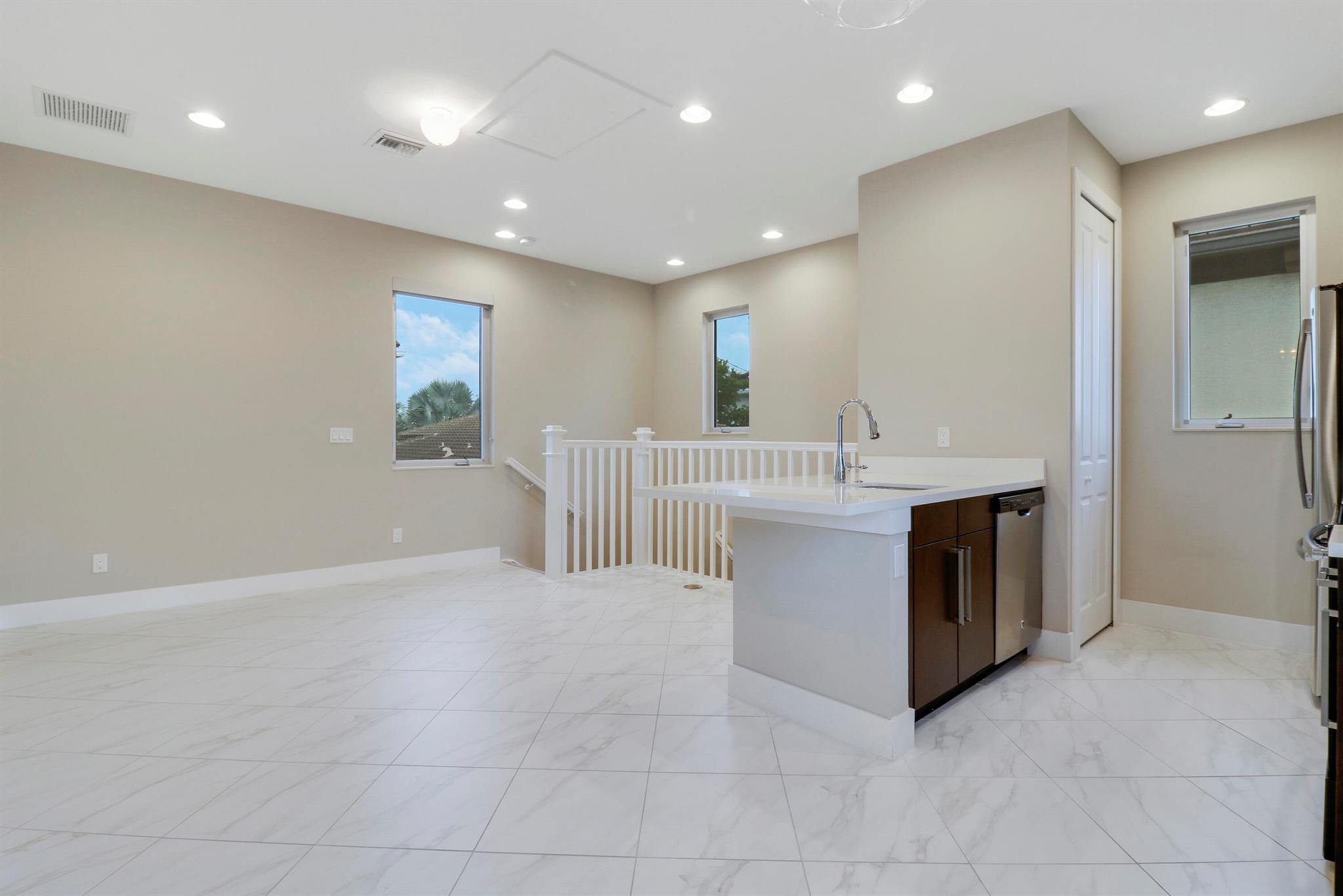 5029 Grandiflora Road