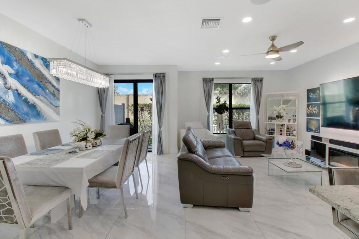 1010 Willow Place