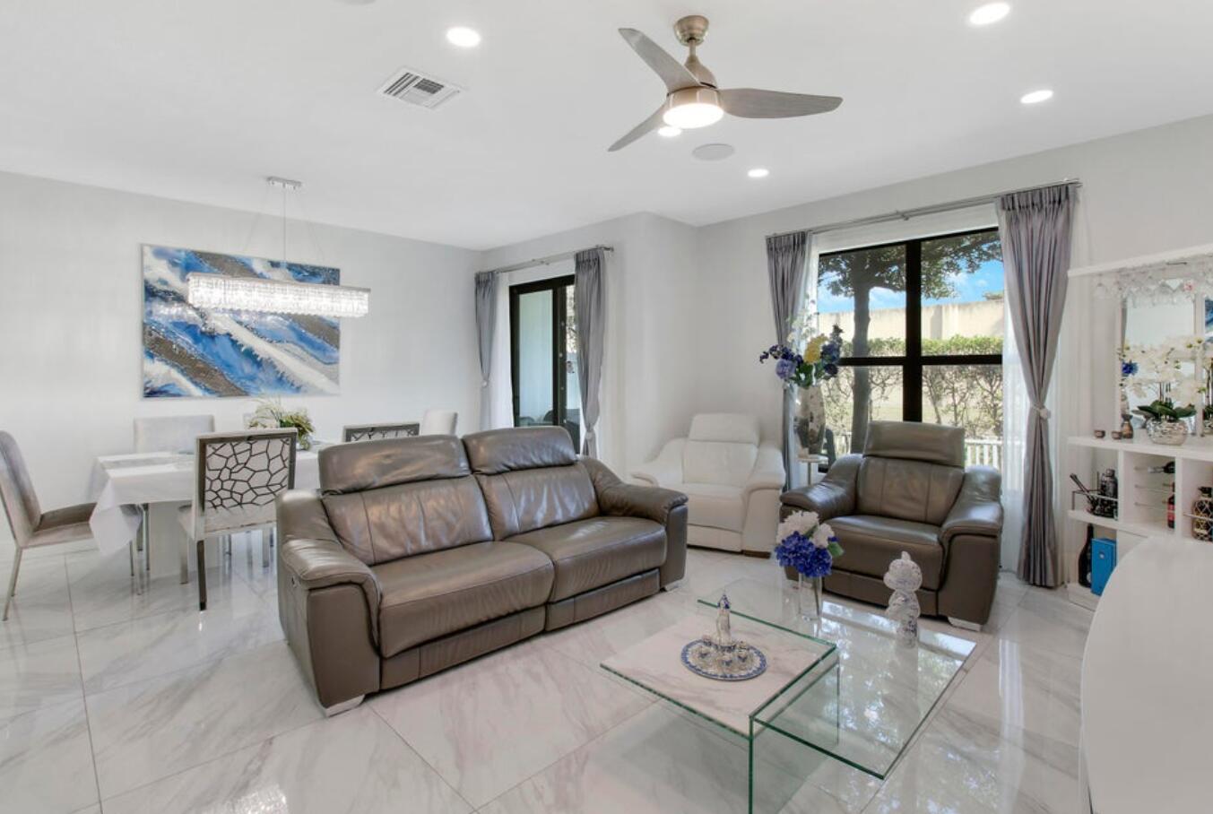 1010 Willow Place