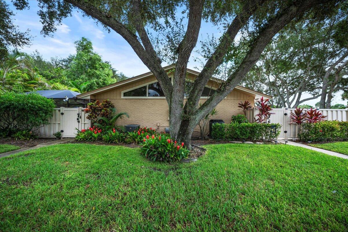 5261 Eagle Lake Drive
