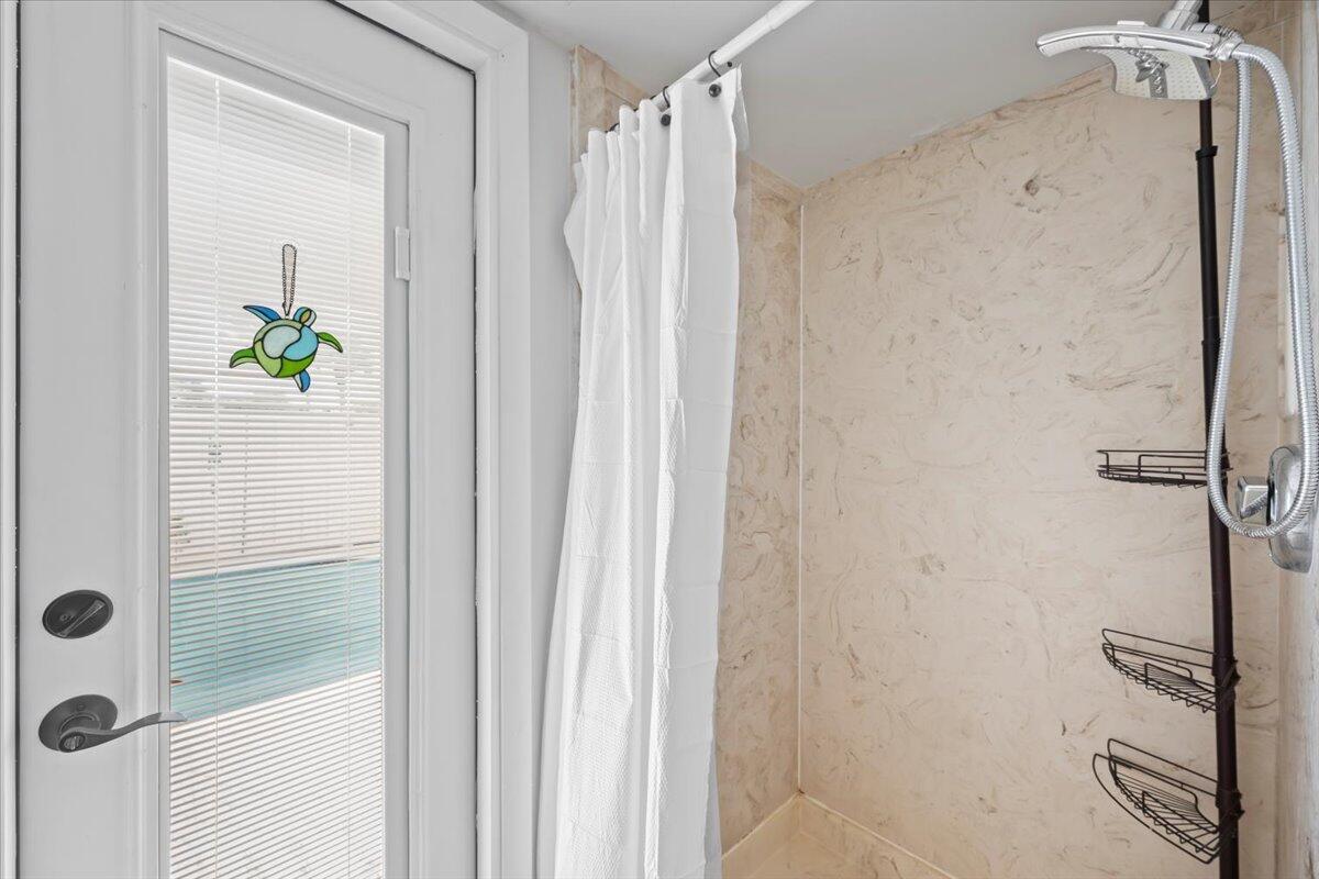 5261 Eagle Lake Drive