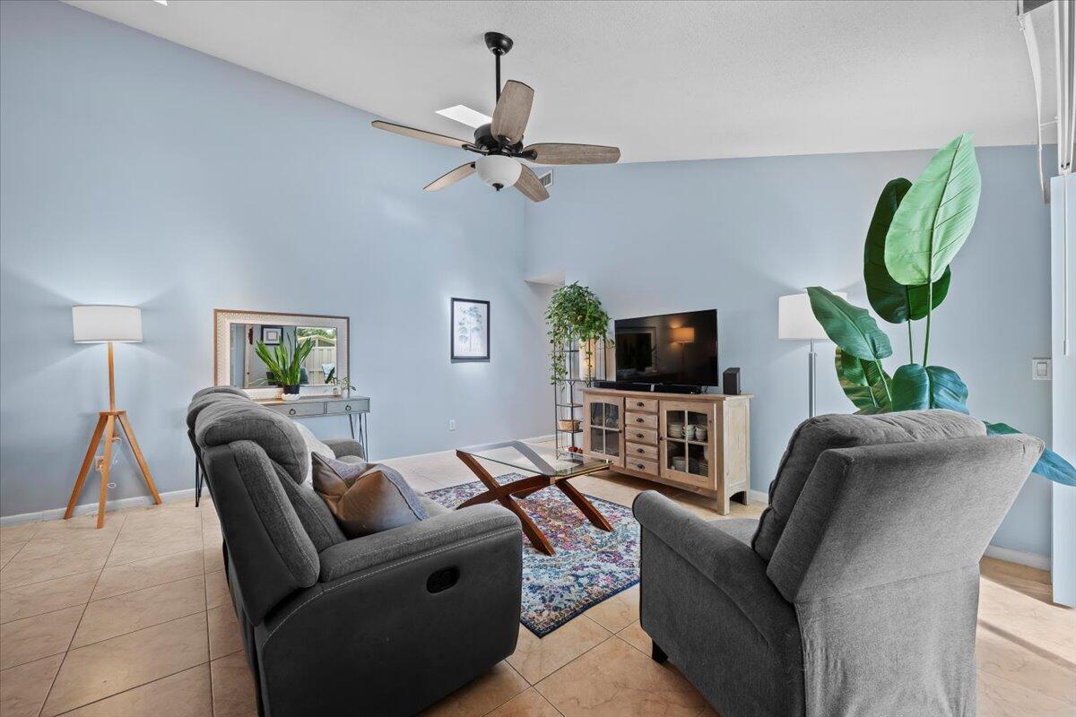 5261 Eagle Lake Drive