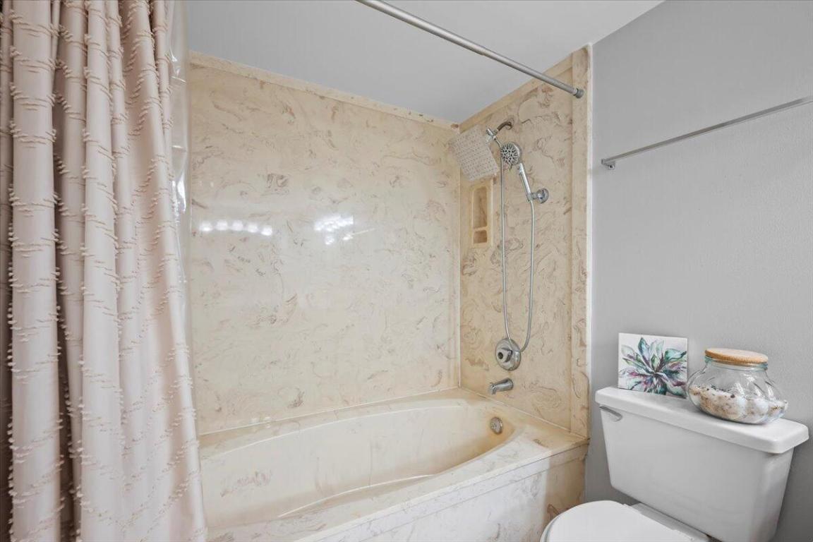 5261 Eagle Lake Drive