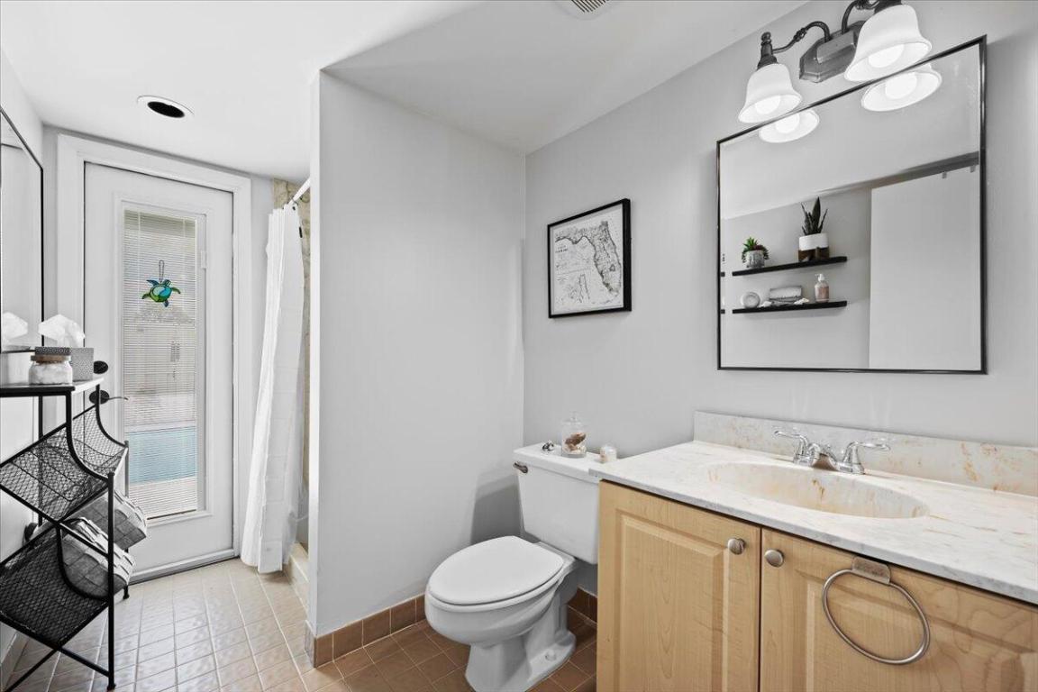 5261 Eagle Lake Drive