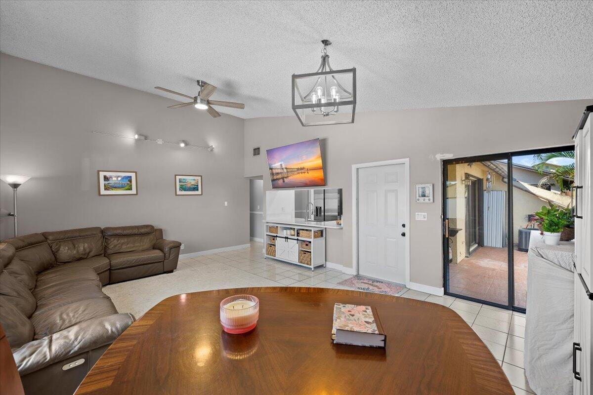 442 Springdale Circle