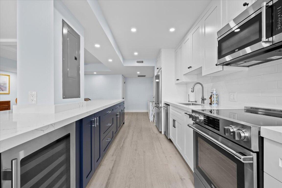 2860 S Ocean Boulevard 201