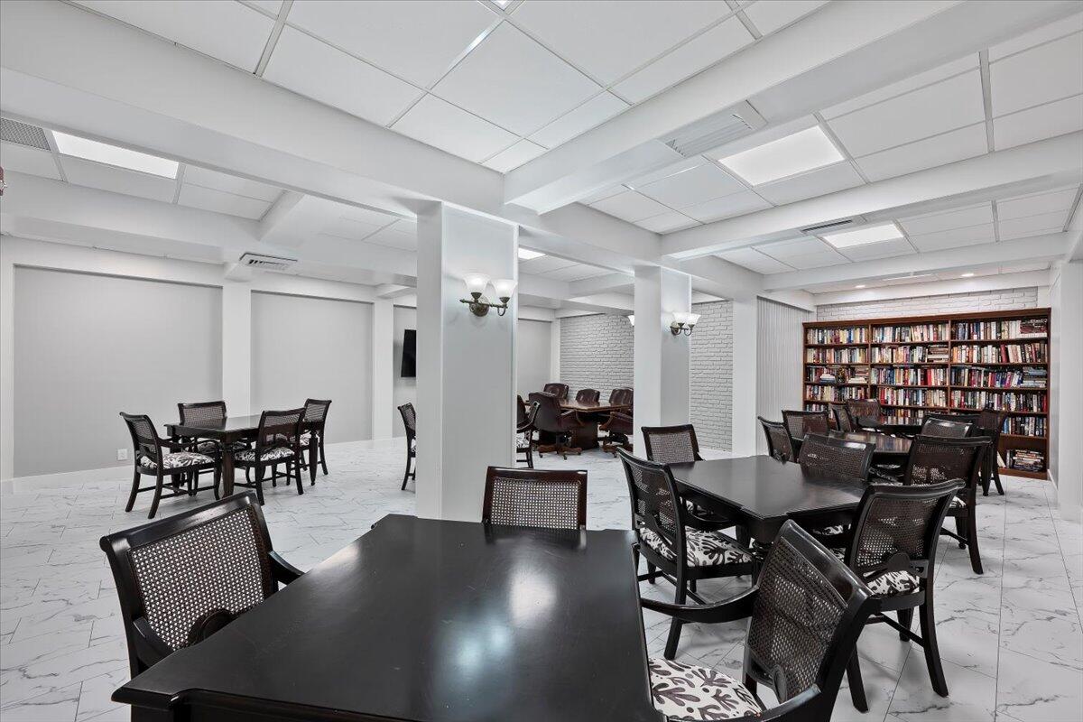 2860 S Ocean Boulevard 201