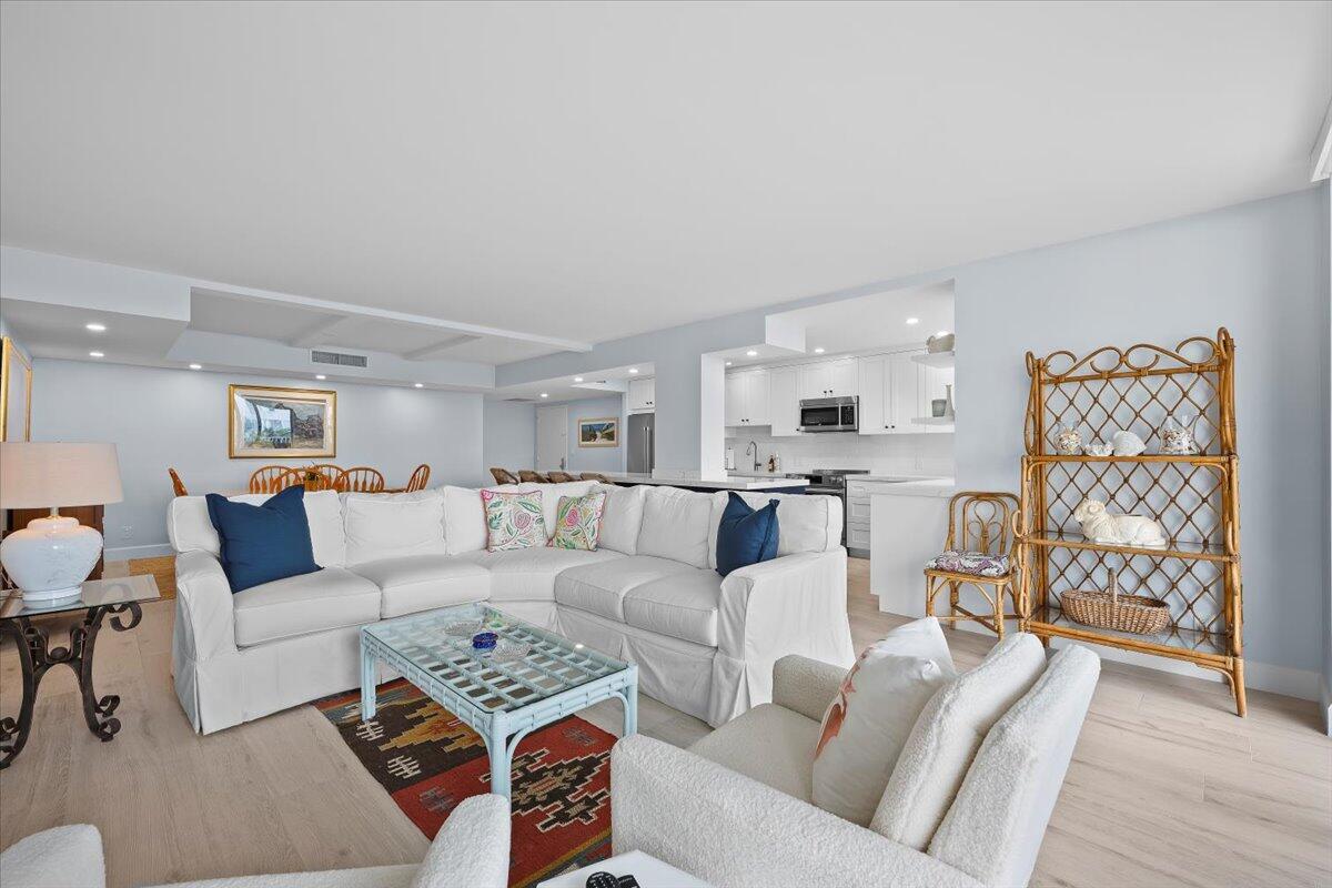 2860 S Ocean Boulevard 201