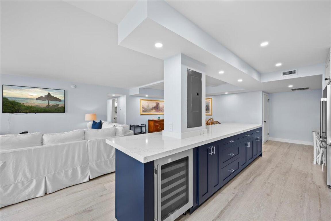 2860 S Ocean Boulevard 201