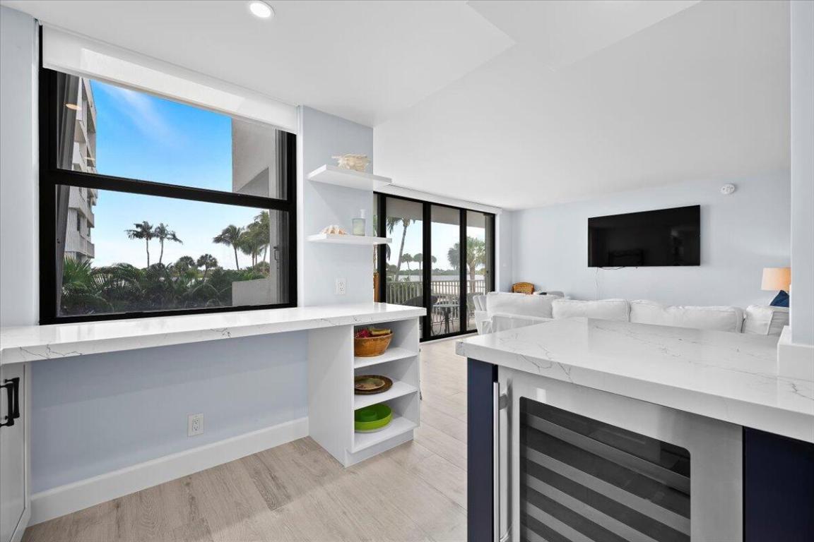 2860 S Ocean Boulevard 201