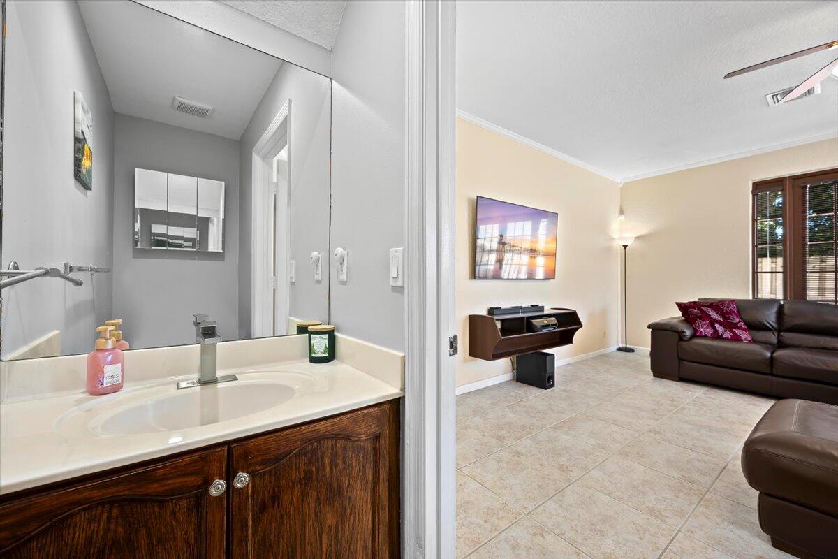 4168 Lake Tahoe Circle