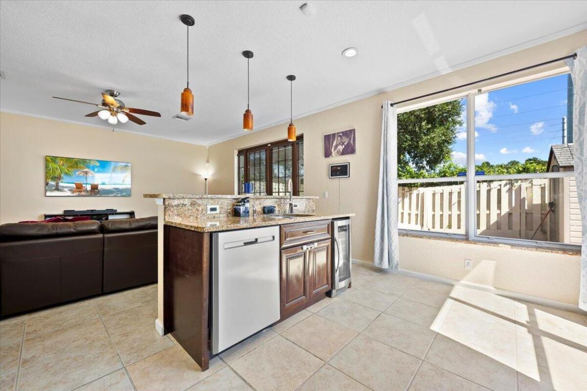 4168 Lake Tahoe Circle