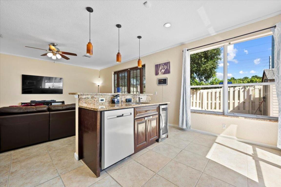 4168 Lake Tahoe Circle