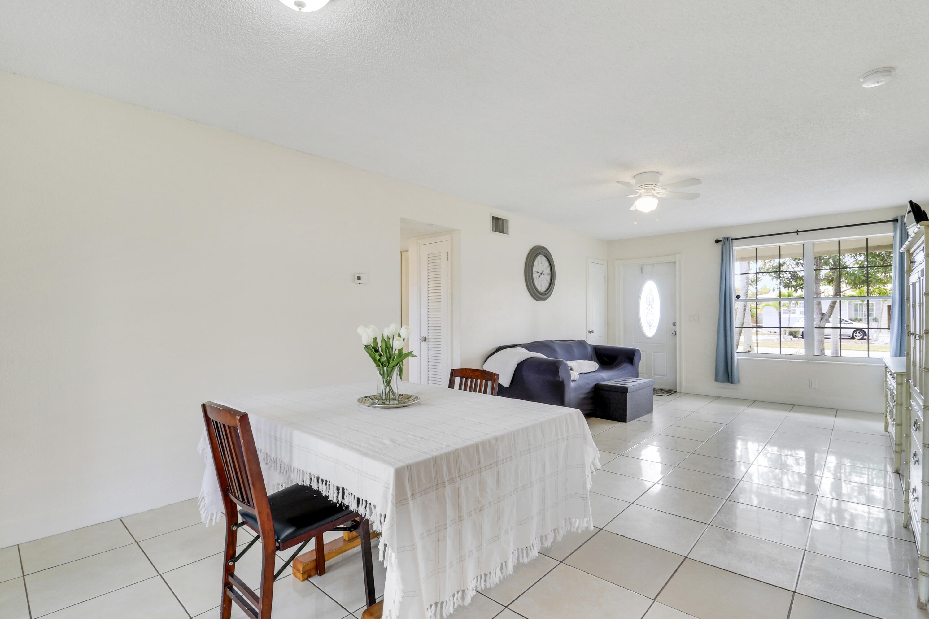 221 NW 39th Court, Deerfield Beach