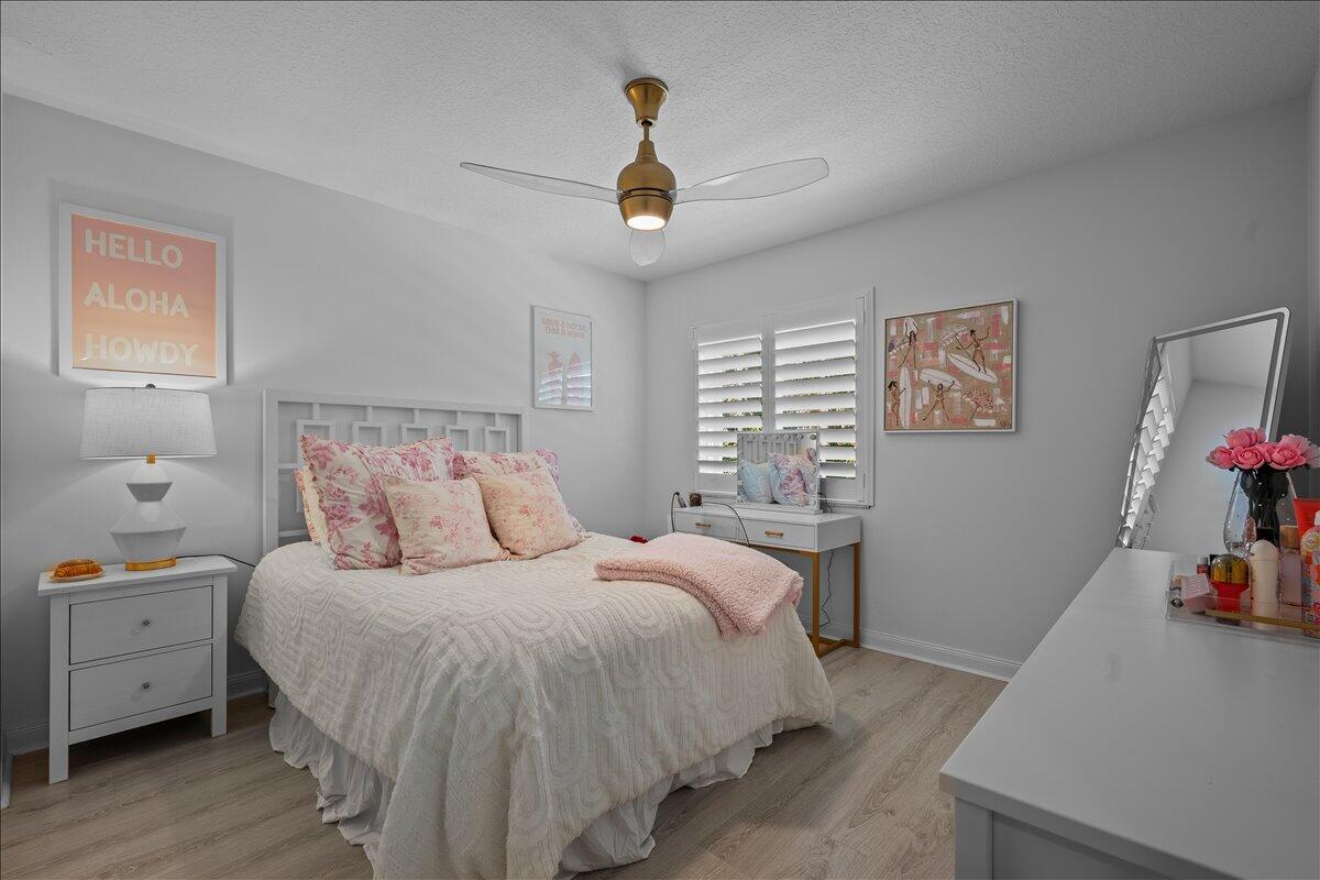 429 Oriole Circle
