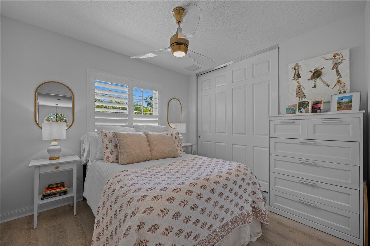 429 Oriole Circle