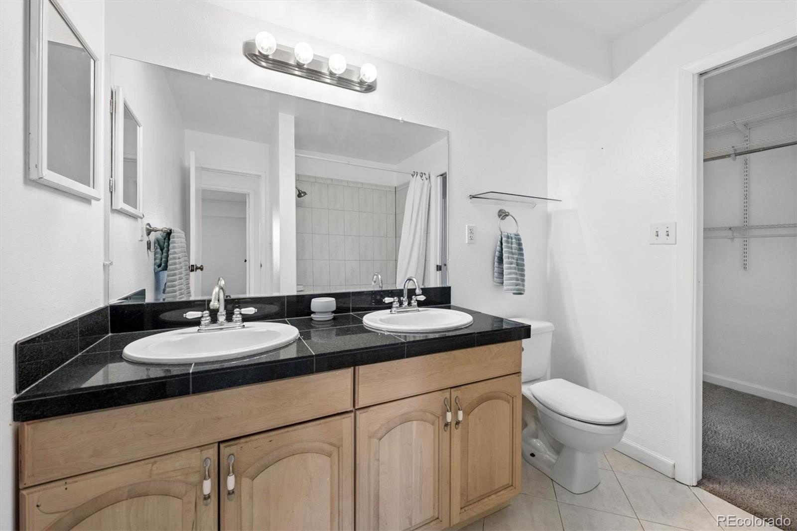 7665 E quincy Avenue Unit: 204