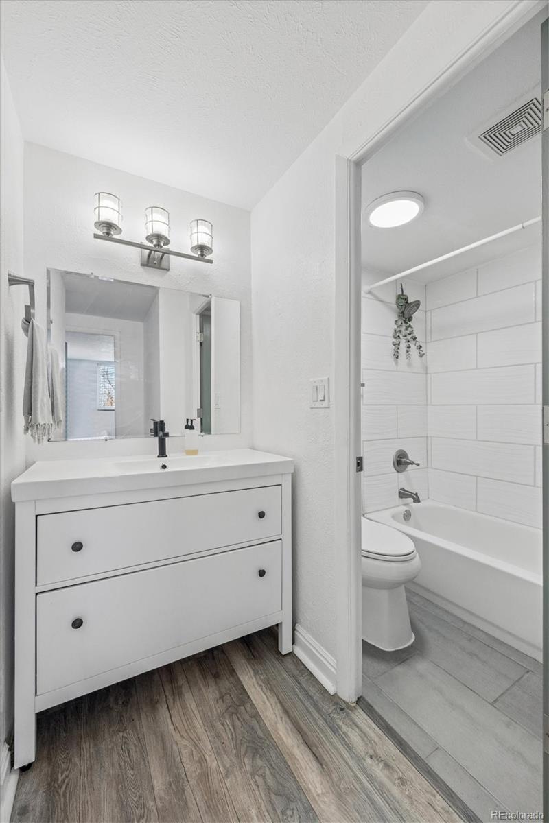 1125 N Washington Street Unit: 503