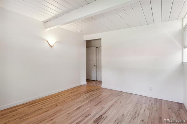 1309 S Elm Street