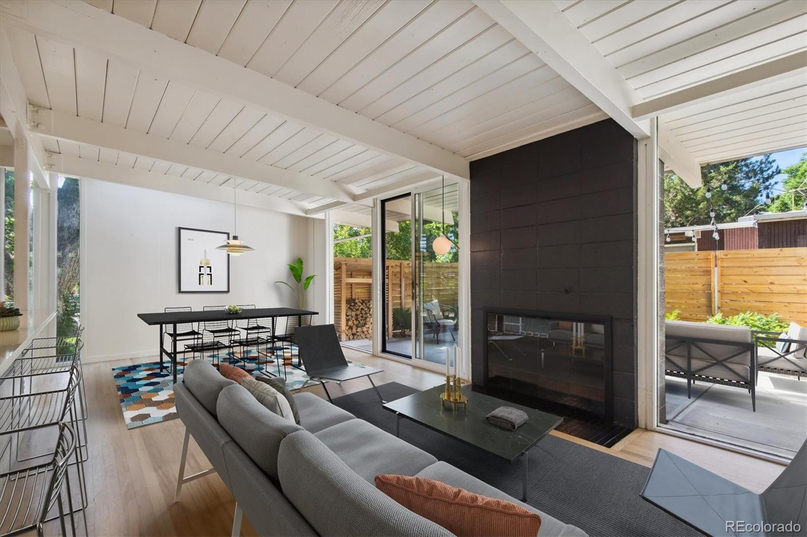 1309 S Elm Street