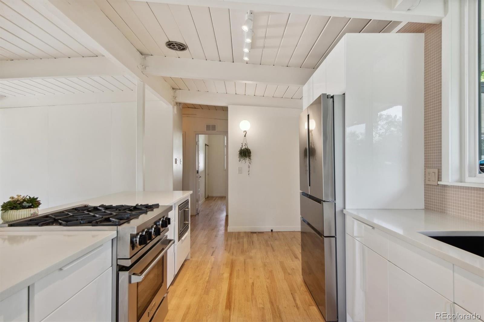 1309 S Elm Street