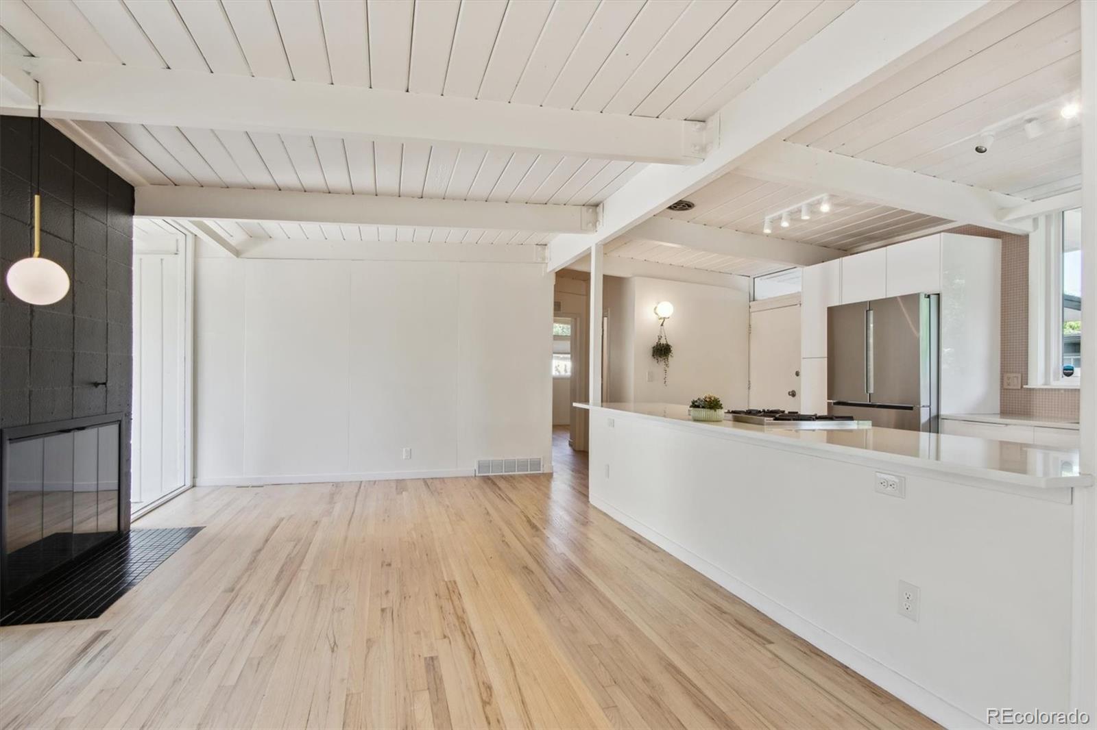 1309 S Elm Street