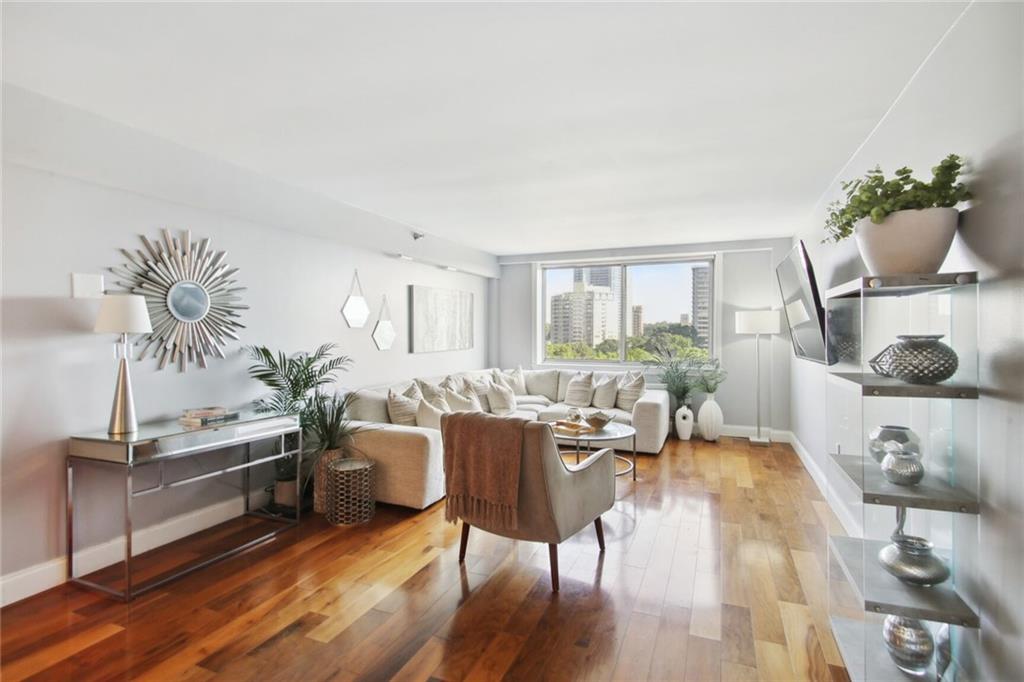 2479 Peachtree Road NE Unit 1204