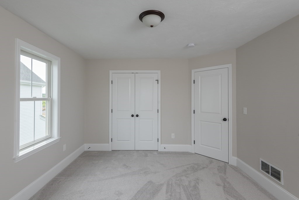 7 Thomas Mann Circle (Lot 4)