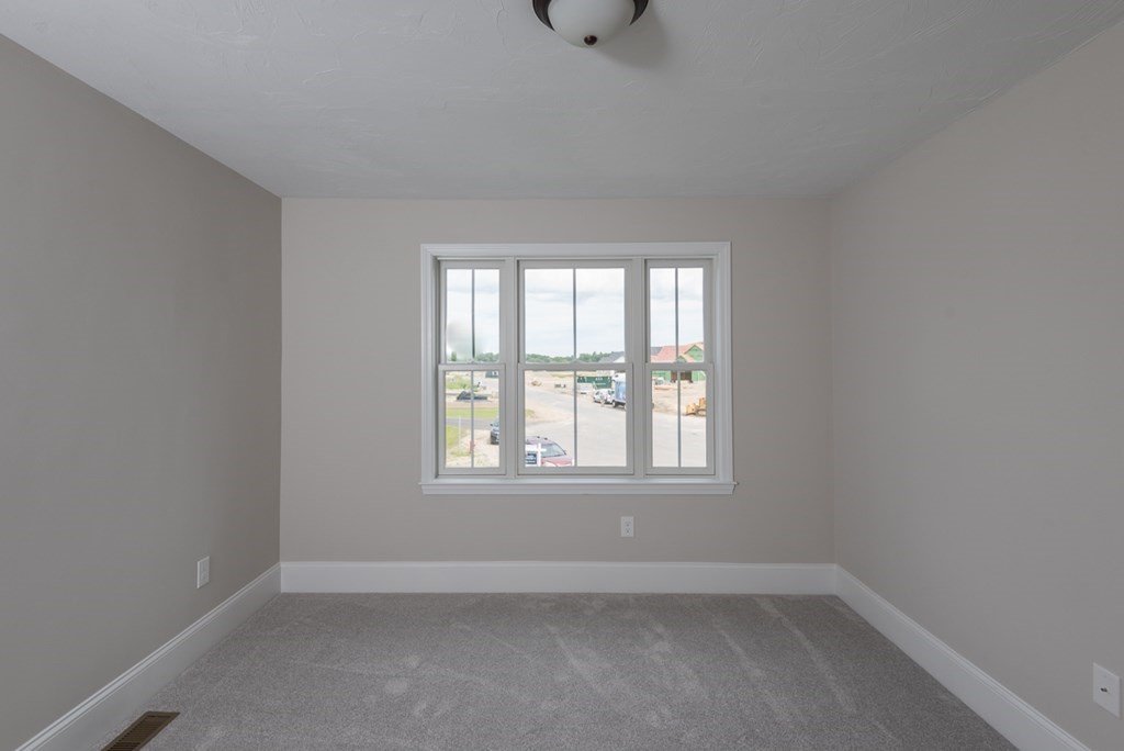 7 Thomas Mann Circle (Lot 4)