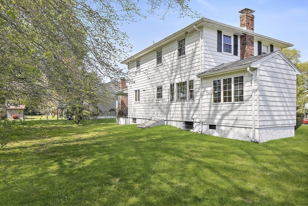 17 Irving Ave