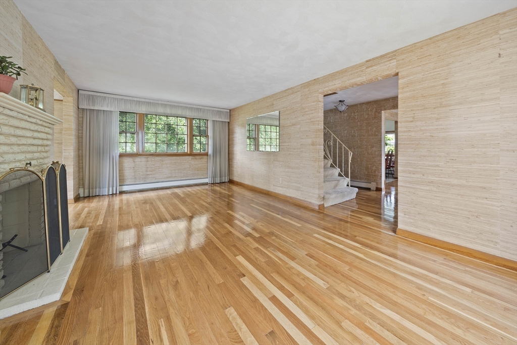 17 Irving Ave
