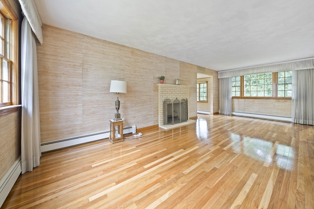 17 Irving Ave