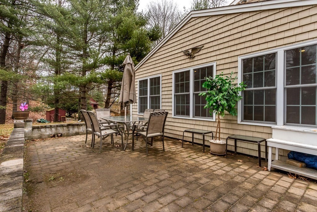 151 Forest Grove Ave