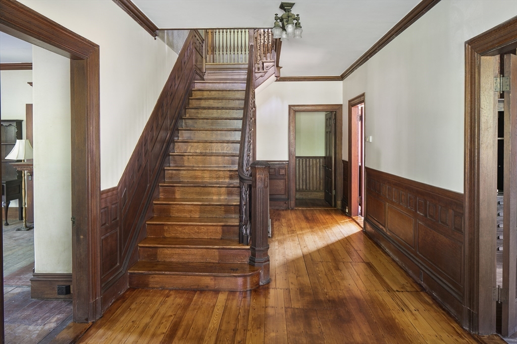 187 Howard Street