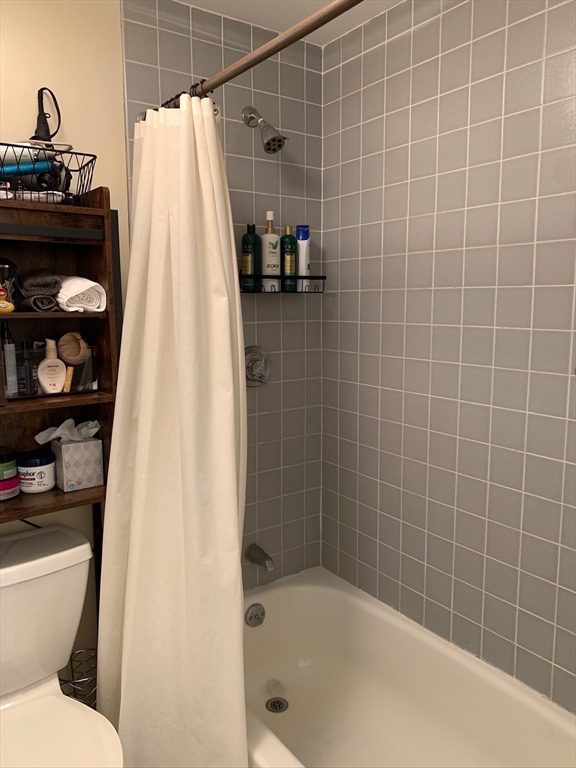 133 Commander Shea Blvd # 714